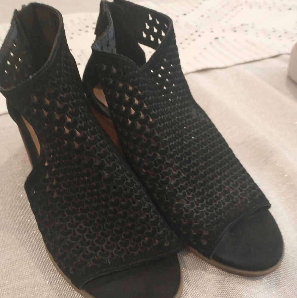 Lucky brand booties